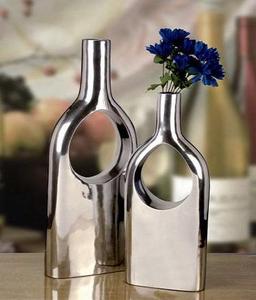 Artisanat avec un Vase à fleurs en Aluminium brossé, Vase à fleurs en Aluminium brossé gris pour décoration intérieure et de salon, nouvelle collection - Product Image 6