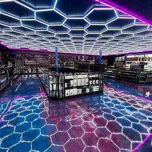 Lampu Gantung Heksagonal Modern Lampu Kerja Sarang Lebah Lampu Langit-langit LED untuk Gym Tinju Supermarket Toko Pangkas Rambut Kantor - Product Image 6