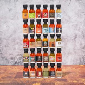 Colección de Salsas Picantes <span class=keywords><strong>Gourmet</strong></span> Thoughtfully Master, Caja de Regalo de 30 Piezas con <span class=keywords><strong>Sabores</strong></span> a Hierbas y Ajo - Product Image 3