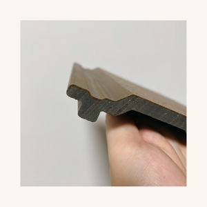 Pannello WPC Coestruso con Texture Effetto Legno, Stile Retrò, Simil-Legno, Senza Necessità di Verniciatura, Rivestimento Esterno in WPC - Product Image 3