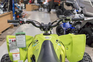 Nuevo YFZ450R SE 2026, ATV Quad de 449cc, Motor Yamaha EFI DOHC, Refrigeración Líquida, Sistema de 5 Válvulas, Vehículo Todoterreno Resistente - Product Image 6