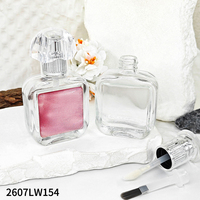 Nouveau best-seller : Flacon vide en verre transparent de 12 ml avec bouchon pour gloss à lèvres, vernis à ongles et huile à cuticules, vente directe haut de gamme