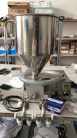 Machine à injecter de la crème pour beignets largement utilisée, distributeur de pâte à cupcakes, distributeur de pâte à gâteaux, machine à injecter des biscuits