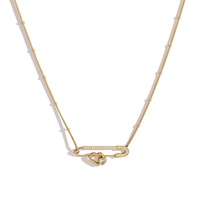 Collier ras du cou tendance pour femme, avec double cœur délicat et épingle de sûreté, en acier inoxydable plaqué or PVD 18K, micro-zircon perlé