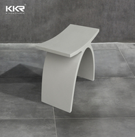 Chaises en marbre à surface solide au design personnalisé Tabouret de douche en pierre artificielle pour salle de bain