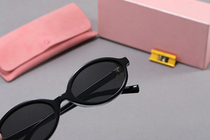 Con logotipo personalizado para mujer, gafas de sol redondas con correa personalizada para hombre, gafas de sol de alta gama para damas. - Product Image 2