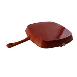 Poêle à frire en <span class=keywords><strong>fonte</strong></span> <span class=keywords><strong>émaillée</strong></span> en gros d'usine, poêle grill antiadhésive <span class=keywords><strong>rayée</strong></span>, compatible gaz et induction pour barbecue familial en extérieur - Product Image 3