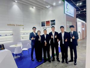 L.jin1.56 Índice Lentes bifocales planas semiacabadas Revestimiento Hmc Fabricante de China Lente óptica SF de prescripción de alta calidad