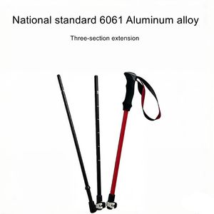 Bâtons <span class=keywords><strong>de</strong></span> randonnée légers, bâtons <span class=keywords><strong>de</strong></span> trekking télescopiques en 3 sections, manche en alliage <span class=keywords><strong>d</strong></span>'aluminium, pointes en acier tungstène, portables pour le <span class=keywords><strong>camping</strong></span> et l'escalade - Product Image 3