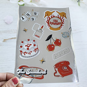 Feuille d'autocollants holographiques en vinyle <span class=keywords><strong>transparent</strong></span> décoratif personnalisé A5 A6 impression personnalisée feuille d'autocollants découpés par baiser - Product Image 1