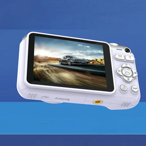 Máy ảnh kỹ thuật số màn hình <span class=keywords><strong>LCD</strong></span> 2.4 inch độ nét cao với Zoom 16X để ghi và phát lại hình ảnh và video - Product Image 5