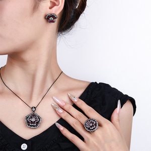 High Quality Eco-friendly Copper Micro Pave Red Zircon Black Gold Plated Clover Bridal Jewelry <b>Set</b> for Women Party Wear - Product Image 6