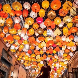 โคมไฟกระดาษรูปทรงแปลกตา สไตล์คลาสสิก ของตกแต่งภายนอกอาคาร งานฝีมือพื้นบ้าน โคมไฟเวียดนาม - Product Image 2