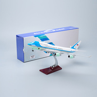 Modèle d'avion en résine Boeing 747-400 Air Force One à l'échelle 1/150, 47 cm, avec cabine ouvrante et éclairage LED