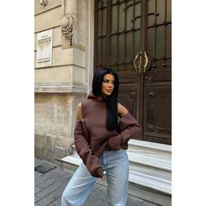 Sudadera con capucha marrón de alta calidad para mujer, con cremallera, estilo streetwear, bordado de letras de hip hop, pedrería, aberturas, abrigo de invierno - Product Image 5