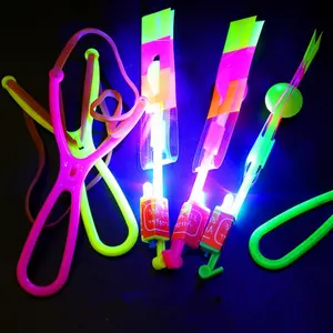 批发价格便宜闪光灯led飞箭玩具发光仙女飞天火箭玩具促销礼品