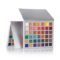 Nouvelle palette de fards à paupières DIY en gros, kit de maquillage professionnel, palette rectangulaire scintillante végane OEM avec revêtement UV et gaufrage