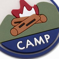 Patch en caoutchouc PVC souple 3D personnalisé, motif feu de camp, pour extérieur, badge tactique de camping avec boucle auto-agrippante pour veste et sac à dos