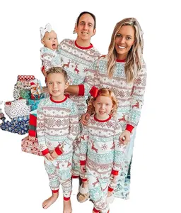 Famiglia Pigiama di Corrispondenza Set A Maniche Lunghe di Natale Renna Plaid Pigiama A Righe Bambini Festa Degli Indumenti Da Notte Homewear