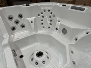 Jacuzzi <span class=keywords><strong>de</strong></span> <span class=keywords><strong>Hidromasaje</strong></span> Acrílico Independiente para 3 Personas, Diseño Nuevo para Uso en el Hogar y Baño - Venta al Por Mayor - Product Image 3