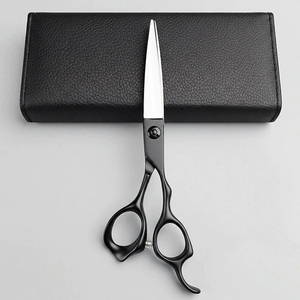 Ciseaux de coiffure de haute qualité, super coupe, en acier inoxydable, avec lame rose et noire, pour coupe de 6 pouces, avec étui thermo et support. - Product Image 3