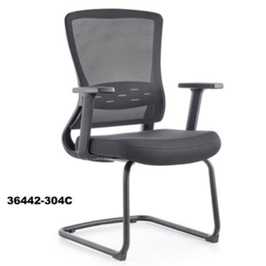 Chaise de réunion élégante avec dossier en filet, design de bureau moderne pour les zones de conférence et de réception - Product Image 3