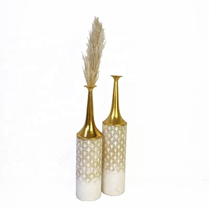 <span class=keywords><strong>Grand</strong></span> <span class=keywords><strong>Vase</strong></span> de Sol Lander en Métal Style Ferme, Décoratif Or Haut Rustique, pour Fleurs dans le Salon - Product Image 3
