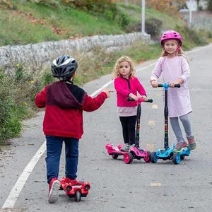 2023 جديد رخيصة رذاذ سكوتر للأطفال الجملة 3 عجلات الكهربائية ألعاب أطفال سكوتر طفل طفل الدراجات البخارية