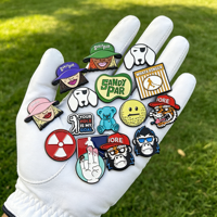 Marcadores de pelota de golf de madera personalizados al por mayor, grabados, con diseño de calavera de chile, paquete de 50, en caja, con logotipo, collar de oro