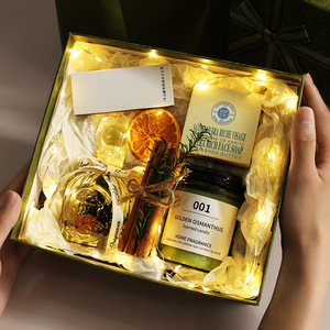 Home Indoor Scented Candle Gift Box Creative Aroma Set Decor Fragrance Ornament Wholesale Holiday Hand Favor Present - Product Image 2