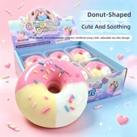 Jouet Donut Moelleux en Caoutchouc Souple Anti-Stress, Simulation de Pâtisserie Donut avec Saupoudrage pour Fête d'Enfants