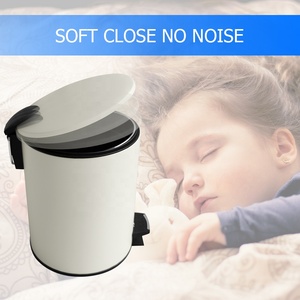 Poubelle ronde en métal en acier inoxydable avec fonctionnement à pédale pour l'élimination des déchets sanitaires - Product Image 5