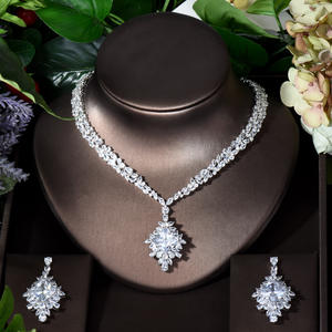 Hibride Vijf Kleur Zirkonia <span class=keywords><strong>2</strong></span> Stuks Ketting Hangers Oorbel Sets Dubai Nigeria Bruiloft Sieraden Sets Bijoux Femme N-1723 - Product Image 2