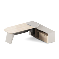 Ensemble de bureau de direction moderne de luxe léger, table de patron minimaliste en bois avec armoire latérale et chaise de bureau ergonomique