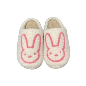CIXI AIDA 2023 nouveauté gros lapin drôle chaud maison maison mignon chambre pantoufles <span class=keywords><strong>pas</strong></span> <span class=keywords><strong>cher</strong></span> pour femme et homme - Product Image 3