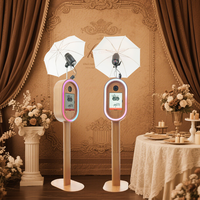 Kiosque photo vintage DSLR iPad avec télécommande, éclairage LED et équipement de transport pour la location d'événements