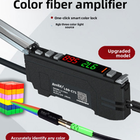 Sensor Serat Optik PNP RGB Sumber Cahaya Tiga Warna Layar Digital Ganda Berperingkat IP65 Jarak Deteksi 80-140mm Pemasangan Tetap