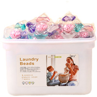 Cinq-en-un en boîte parfum longue durée perles de lessive concentré adoucissant décontamination détergent dosettes fabricant