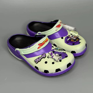 <strong>Minion</strong>-style Youthful Trend Despicable Me Beach <strong>Shoes</strong> Non-Slip Breathable Closed-Toe Sandals EVA Upper All Seasons - Product Image 4