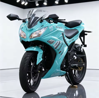 Motocicleta de Calle Ninja de 250cc y 400cc, Bicilíndrica, Refrigerada por Líquido, con Inyección Electrónica de Combustible, Alta Velocidad y Manejo Estable