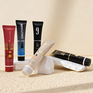 Vente en gros <span class=keywords><strong>de</strong></span> parfums <span class=keywords><strong>de</strong></span> marque privée <span class=keywords><strong>de</strong></span> grande demande coffrets cadeaux <span class=keywords><strong>de</strong></span> parfums bon marché <span class=keywords><strong>pour</strong></span> femmes fragrance arabe - Product Image 4