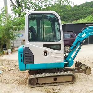 Excavator Mini Berkinerja Tinggi SunWard SWE17 Mini Digger Excavator Bekas Dijual - Product Image 3