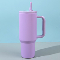 Nouvelle conception 2025 Tasse de voyage isotherme en acier inoxydable 40 oz avec couvercle à paille pliable