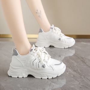 Chaussures décontractées pour femmes en gros – Baskets tendance à lacets antidérapantes pour la marche et la course – Toutes saisons – Idéales pour les étudiants - Product Image 4