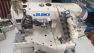 จักรเย็บผ้า Juki รุ่น MF-7900/7900D แบบ 2 เข็ม/3 เข็ม เย็บริมผ้าบน-ล่าง พร้อมฐานทรงกระบอก E11 สภาพใหม่ สำหรับใช้ในบ้าน - Product Image 4