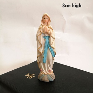 Nacimiento de la Sagrada Familia en Resina en Stock, Set Religioso Católico Pintado a Mano, Estatua Duradera Marca Ennas, Escultura de la Estatuilla de Jesús - Product Image 4