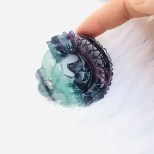 New products natural fluorite crystal stone carvings nine tail fox animal necklace fluorite pendants for decoration