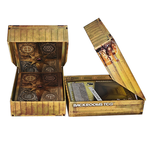 Boîte de rangement de <span class=keywords><strong>jeu</strong></span> de cartes à collectionner TCG 300Gsm personnalisée Premium <span class=keywords><strong>Backroom</strong></span> avec logo en plastique et papier pour cartes à jouer - Product Image 2