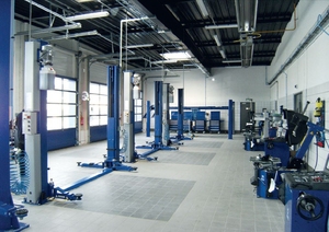 Ascenseur hydraulique à deux colonnes et un cylindre Ascenseur de voiture électrique à dégagement transparent pour réparation de <span class=keywords><strong>garage</strong></span> automobile - Product Image 3