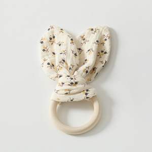 Jouet sensoriel en <span class=keywords><strong>bois</strong></span> naturel pour bébé, <span class=keywords><strong>hochet</strong></span> à agripper en <span class=keywords><strong>bois</strong></span> doux, anneau de dentition pour nouveau-né, bracelet à oreilles de <span class=keywords><strong>lapin</strong></span>, jouet à mâcher apaisant - Product Image 3